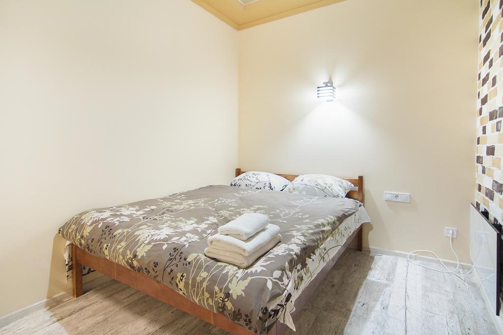 Club Suite Near Deribasovskaya โอเดสซา ภายนอก รูปภาพ