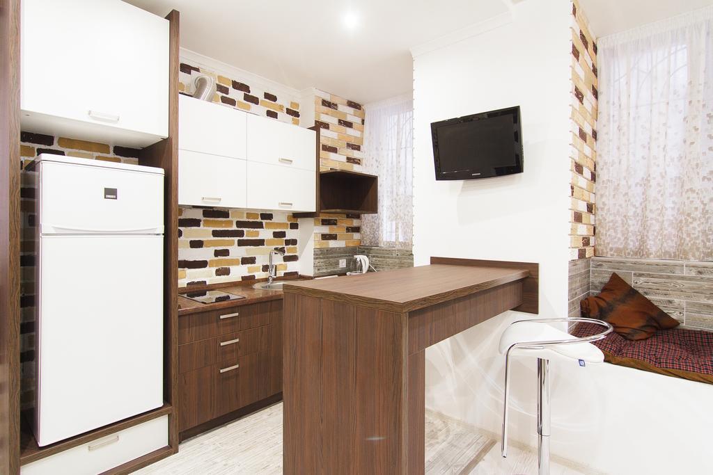 Club Suite Near Deribasovskaya โอเดสซา ภายนอก รูปภาพ